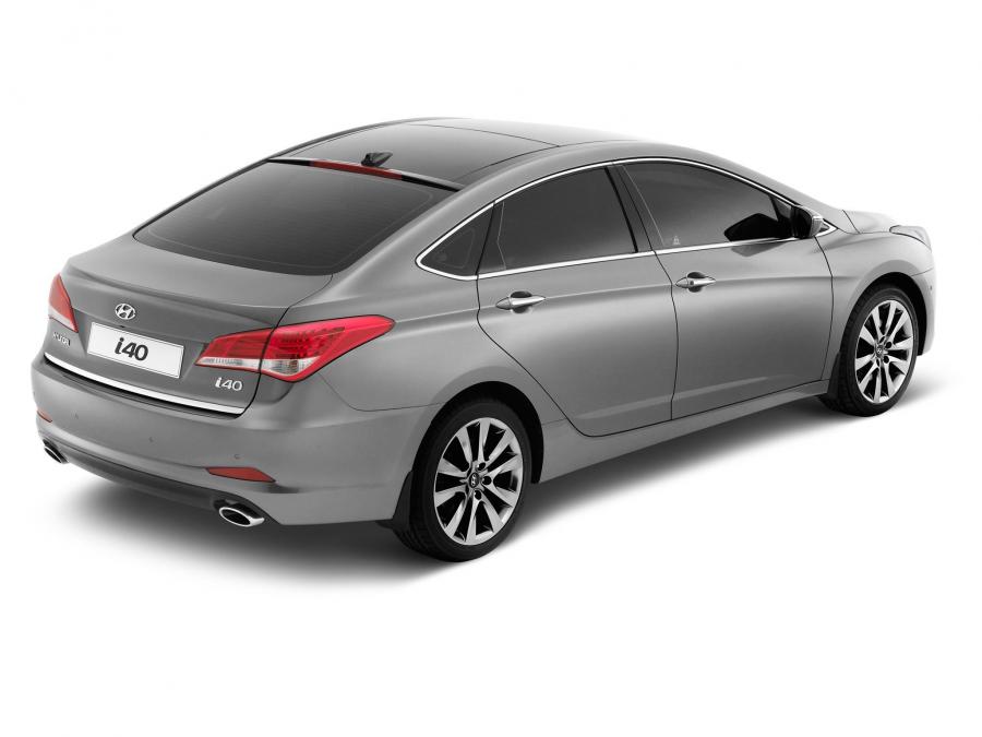  Hyundai i40 Sedan 2011 года  (фото 27 из 39)